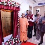 डॉक्टर का व्यवहार आधी बीमारी हराता है: सीएम योगी