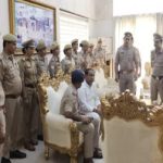 ग्रेटर नोएडा में श्रमिकों से मिलने जा रहे सपा नेता हाउस अरेस्ट, पुलिस लाइन भेजा गया