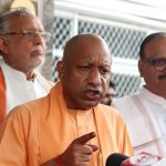 कांग्रेस और सपा जन्मजात महिला विरोधी: सीएम योगी