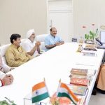 CM योगी से मिले MLC श्रीचंद शर्मा, बनवारीवास के ‘गोपाल शर्मा हत्याकांड’ पर उठाई सख्त कार्रवाई की मांग