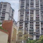 बकाया बिल पर महागुनपुरम की बिजली कटी, 15 लाख जमा होने पर हुई बहाल