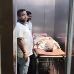 27वीं मंजिल पर जिंदगी से जंग, 20 मिनट तक नहीं बंद हुआ लिफ्ट का दरवाजा