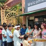 11 हारसिंगार में पति की यादें, भंडारे से सेवा: रश्मि चौधरी की अनूठी श्रद्धांजलि