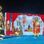 राजनगर एक्सटेंशन की रामलीला में टूटा शिवधनुष, सीता ने श्रीराम को पहनाई जयमाला